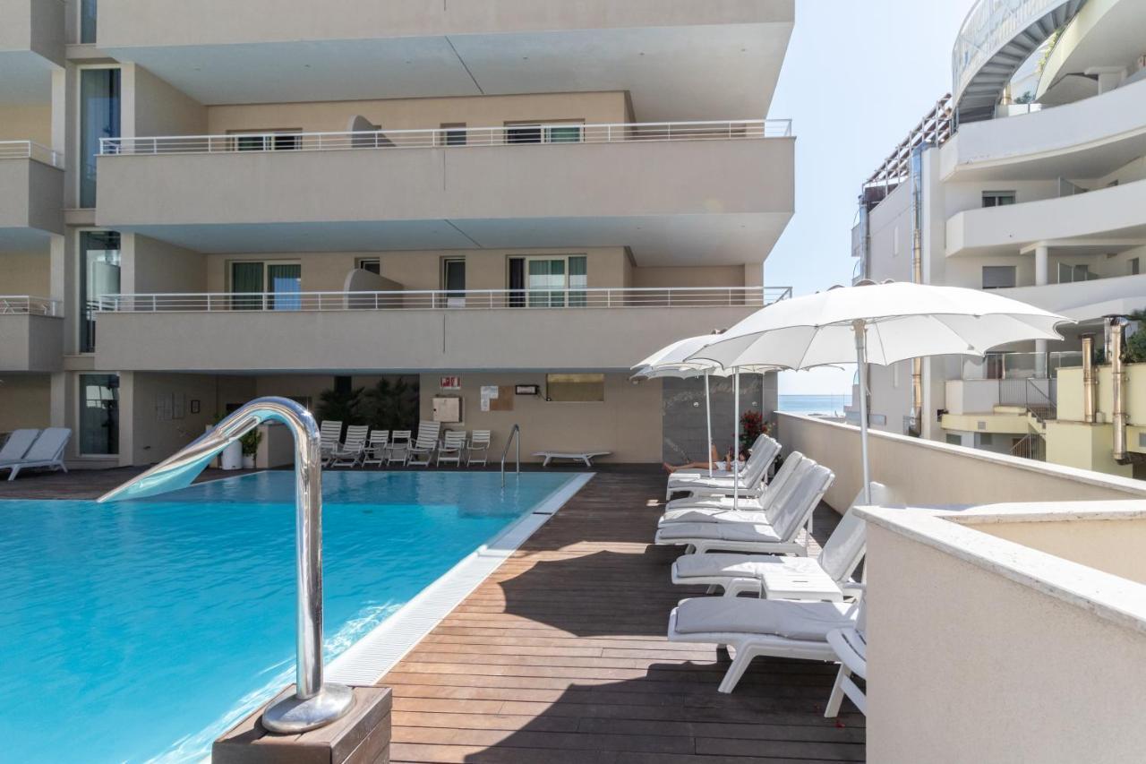 Bellettini Hotel Milano Marittima Esterno foto
