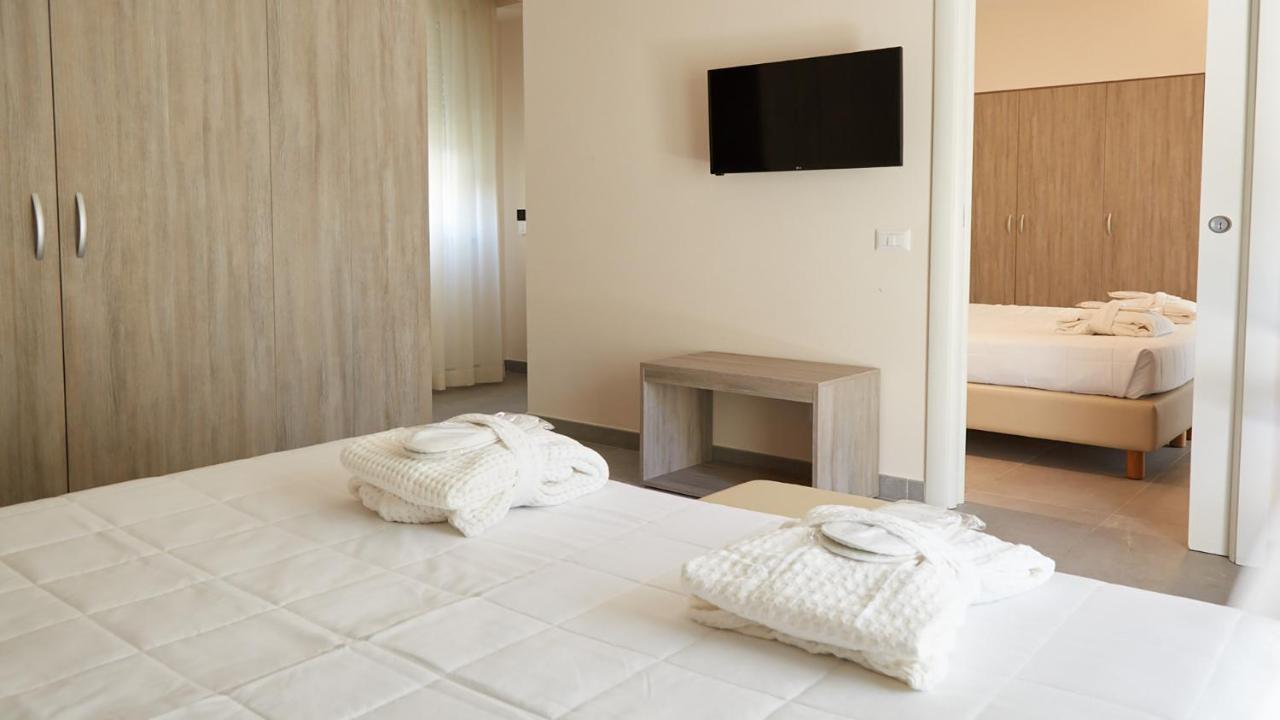 Bellettini Hotel Milano Marittima Esterno foto